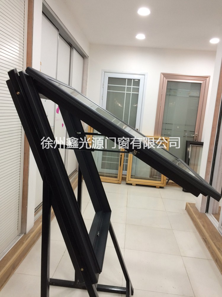 鋁合金天窗